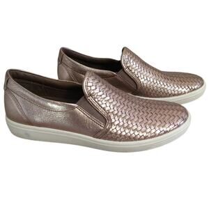 Ecco Women's Metallic Slip-On Sneakers